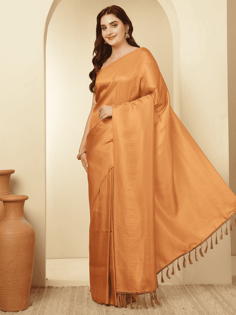 Peachy Pink Kanjeevaram Silk Saree - Image 2