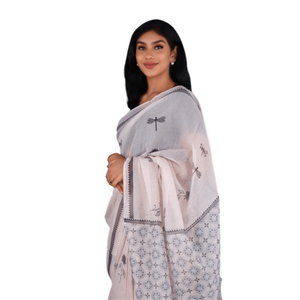 White Chanderi Silk Saree with Dragonfly & Ethnic Motifs