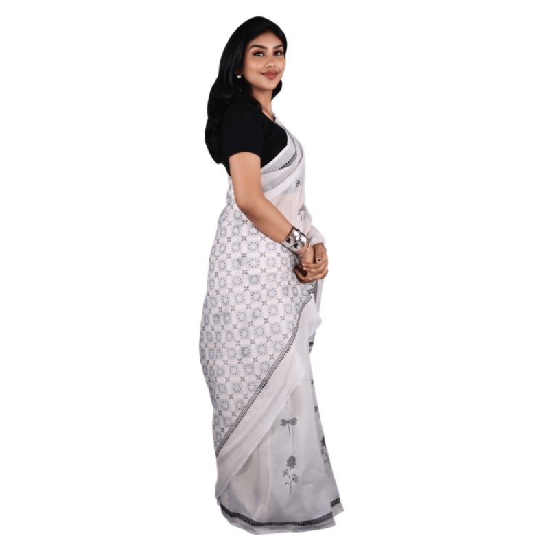 White Chanderi Silk Saree with Dragonfly & Ethnic Motifs - Image 4