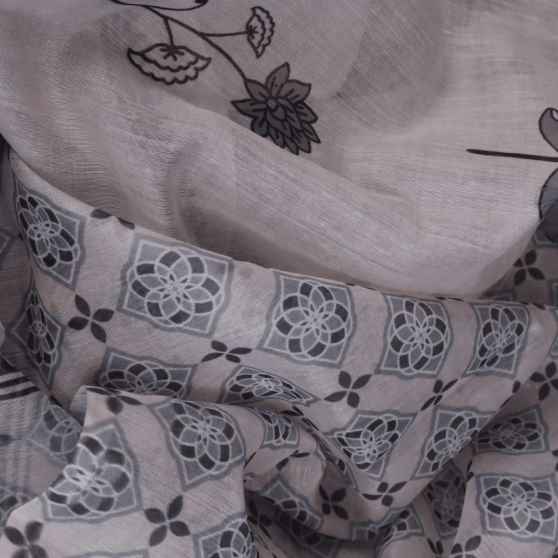 White Chanderi Silk Saree with Dragonfly & Ethnic Motifs - Image 6