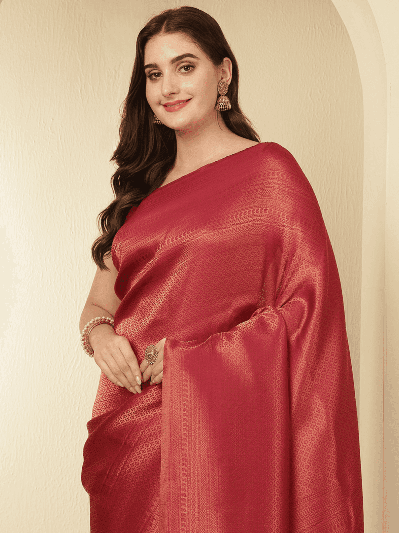 Pink Kanjeevaram Silk Saree with Zari Border - Image 5