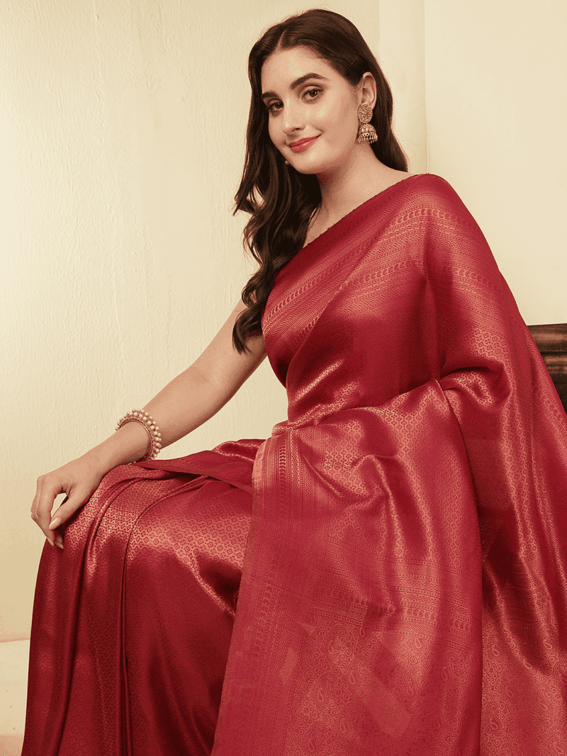 Pink Kanjeevaram Silk Saree with Zari Border - Image 6