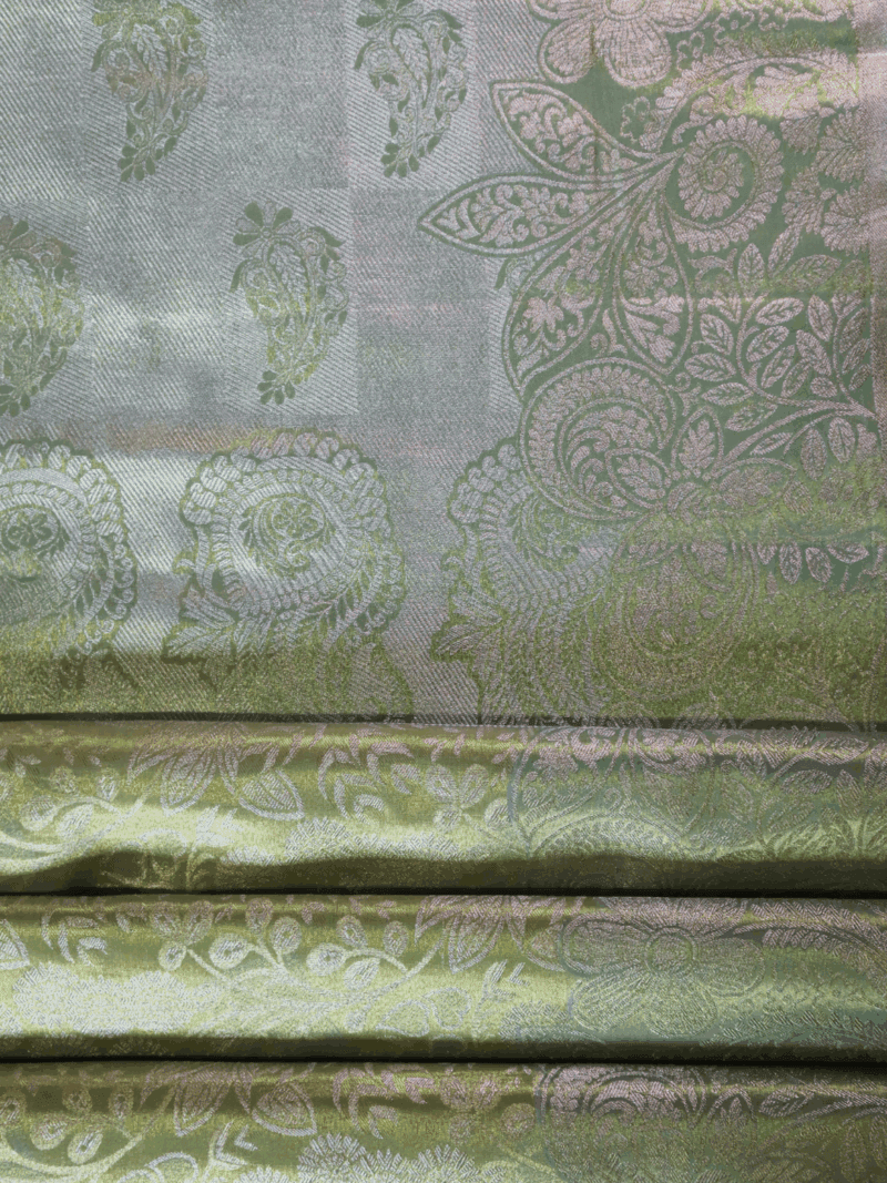 Kanjeevaram Silk Saree – Light Green with Silver Zari Floral Pallu – Handwoven Traditional Wedding Saree - Image 3